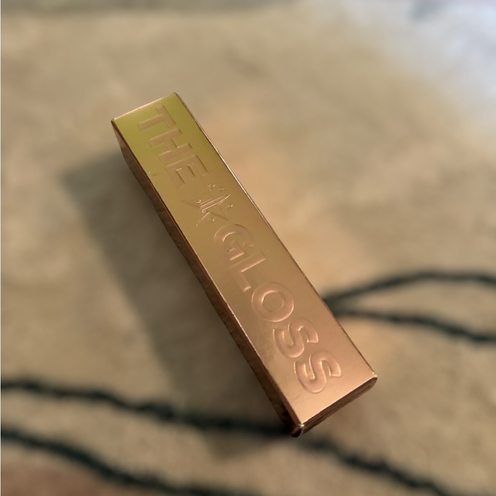 NIB Jeffree Star ‘The Gloss’, Silk Rope